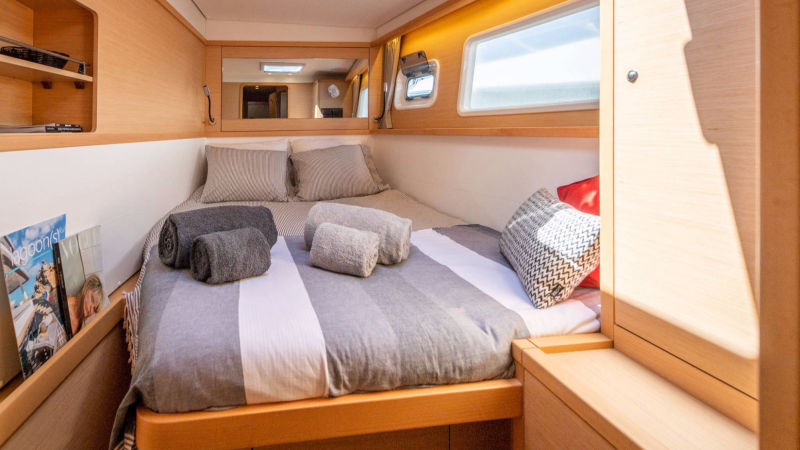 Yacht front cabin #2