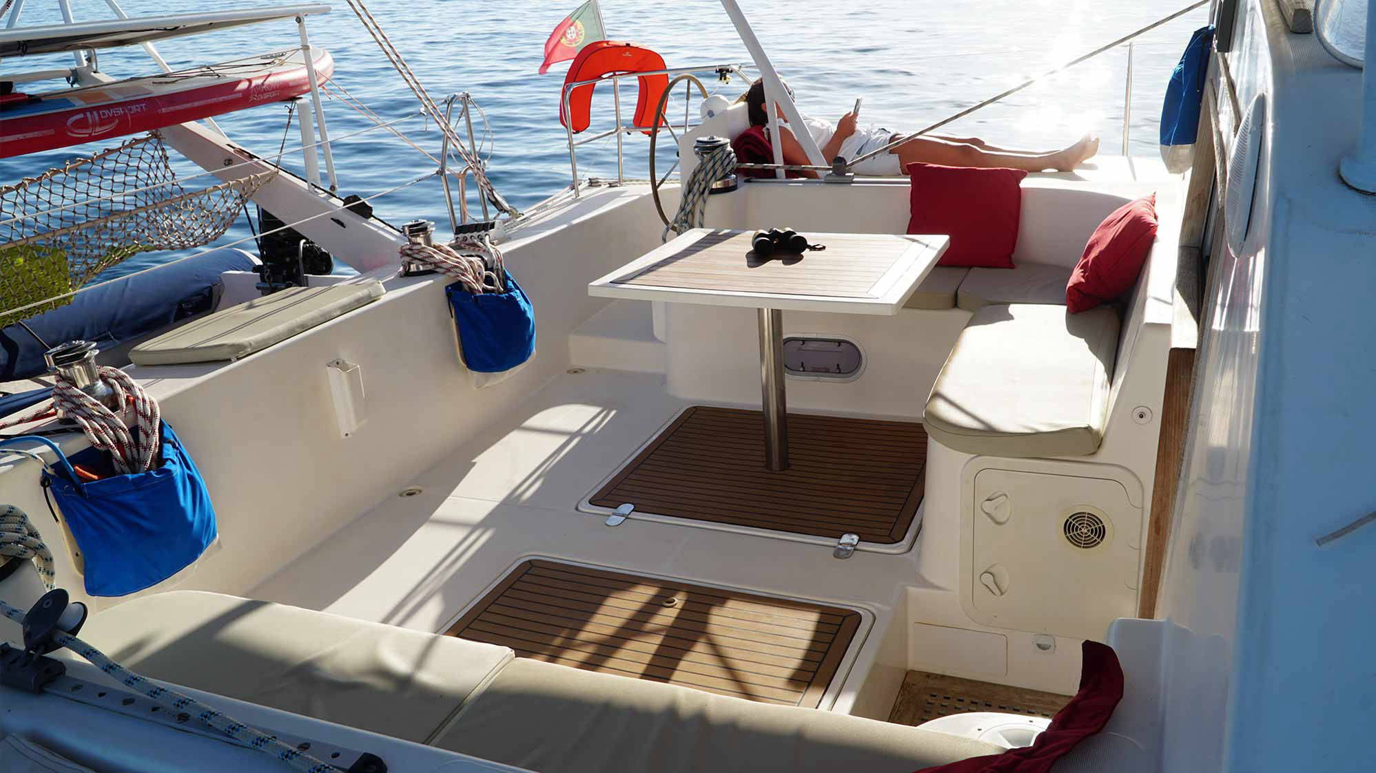 Exclusive wake up at anchor